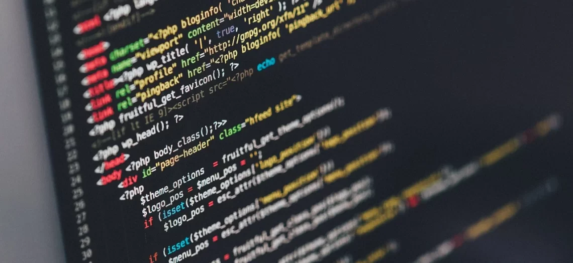 Jak znaleźć idealne oprogramowanie na zamówienie w Poznaniu: Poradnik od Software House